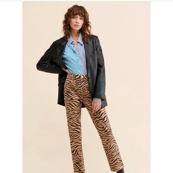 NWT Wrangler X Free People  High Rise Wild West Tiger Purr Print Straight Jeans - Picture 7 of 12